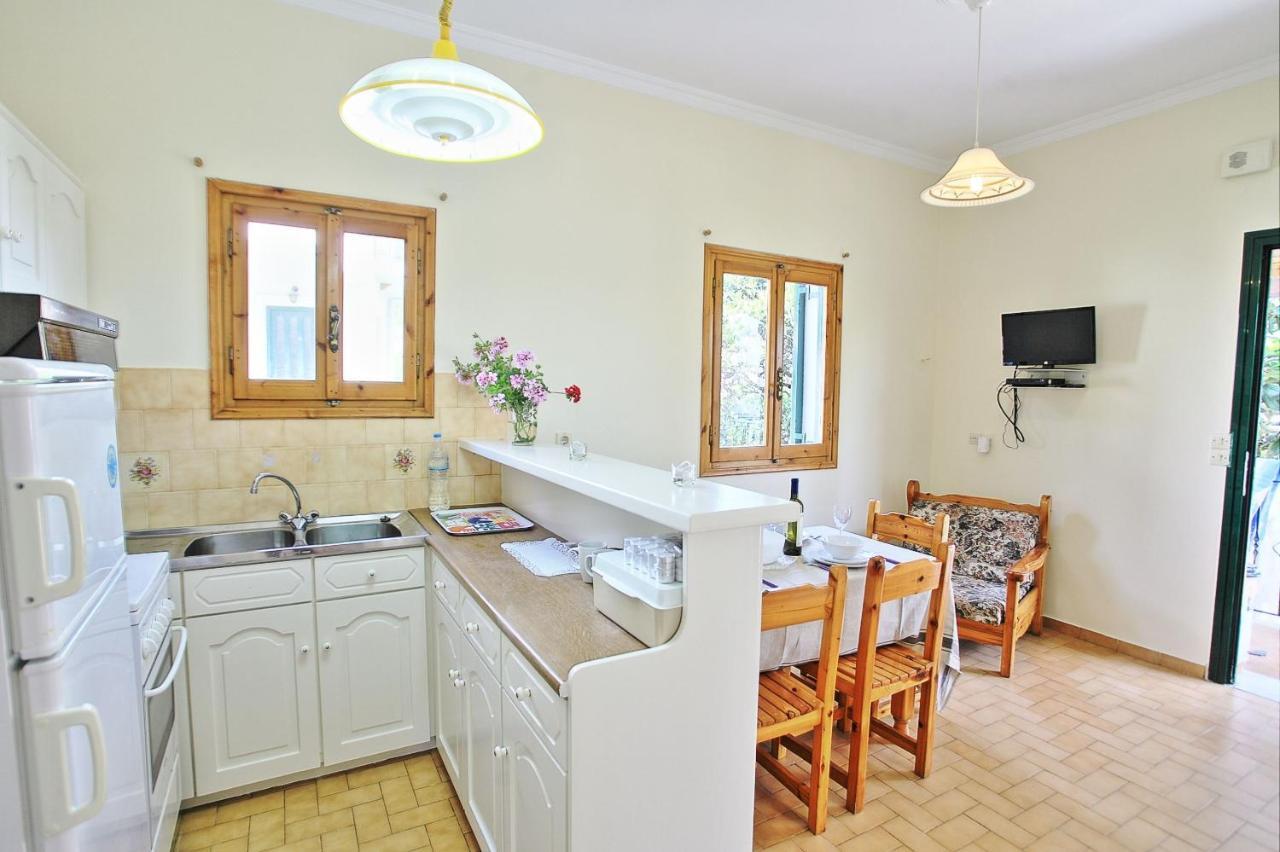 Zouli Sophia Apartment Kalami  Ngoại thất bức ảnh